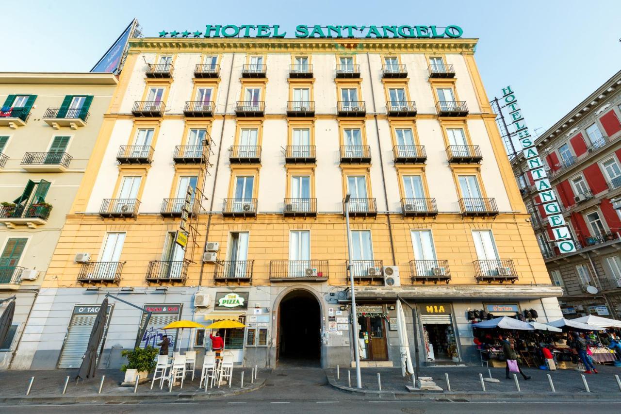 Palace Napoli Εξωτερικό φωτογραφία