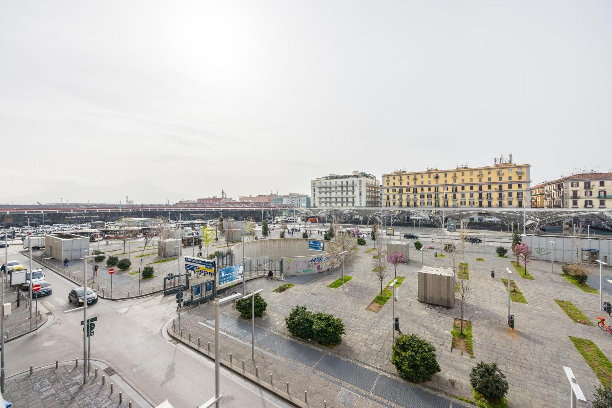 Palace Napoli Εξωτερικό φωτογραφία